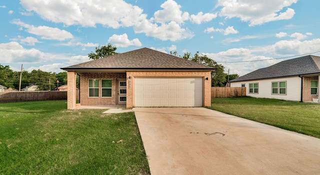 Photo of 809 Jefferson St E, Sulphur Springs, TX 75482