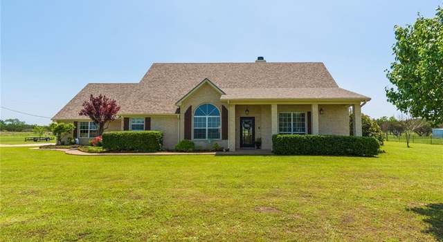 Photo of 369 Doe Meadow Dr, China Spring, TX 76633