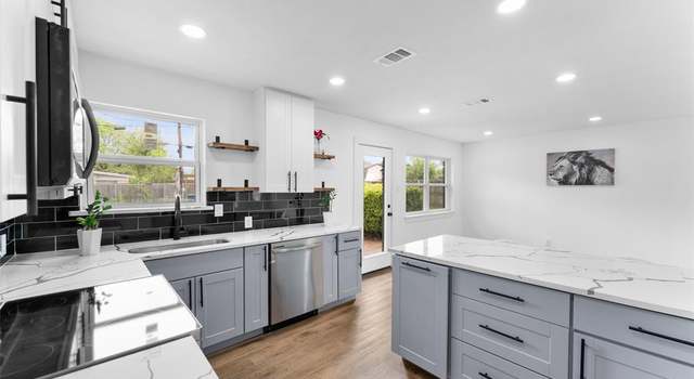 Photo of 13409 Red Fern Ln, Dallas, TX 75240