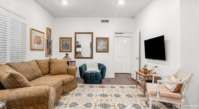 Photo of 4440 Harlanwood #119, Fort Worth, TX 76109
