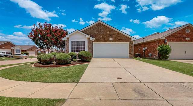 Photo of 6548 Regina Dr, Fort Worth, TX 76131
