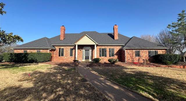Photo of 319 Country Ct, Bartonville, TX 76226