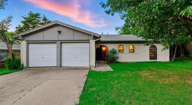 Photo of 7525 Maple Dr, North Richland Hills, TX 76180