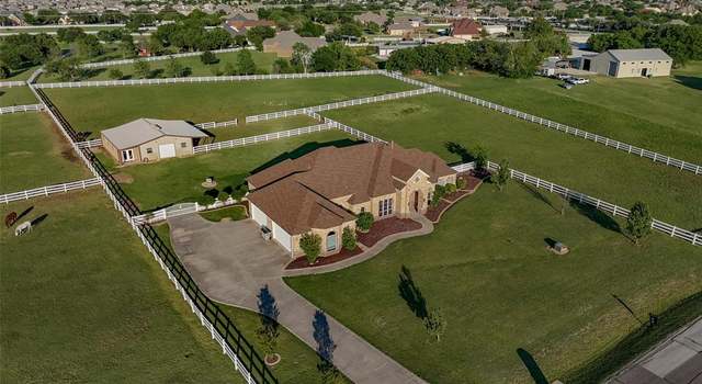 Photo of 13248 Willow Creek Dr, Haslet, TX 76052