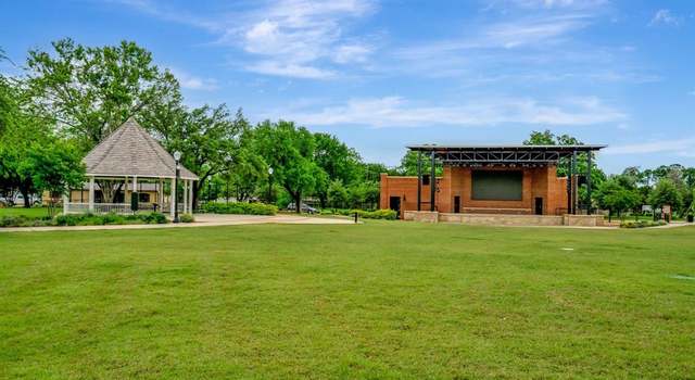 Photo of 313 W 7th St, Irving, TX 75060