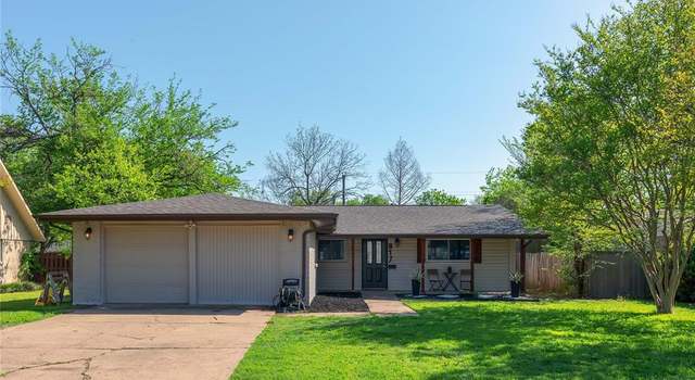 Photo of 817 Kingswood Ave, Richardson, TX 75080