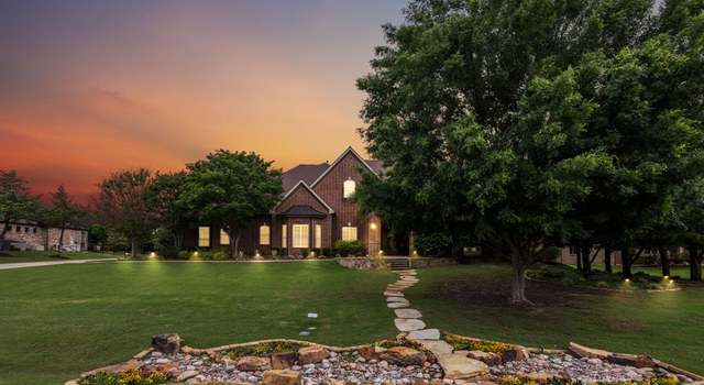 Photo of 1002 Washington Dr, Lucas, TX 75002