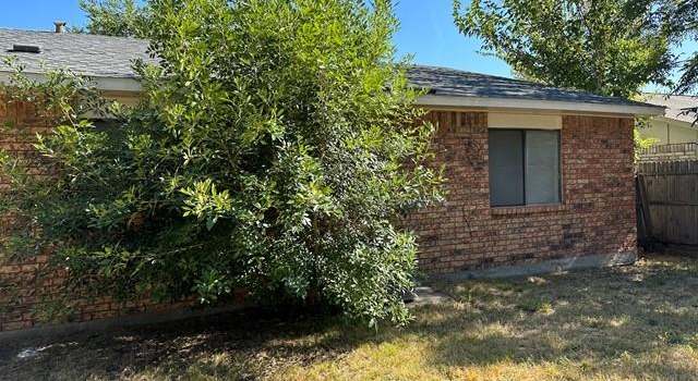 Photo of 6920 Sandstone Ct, Fort Worth, TX 76120