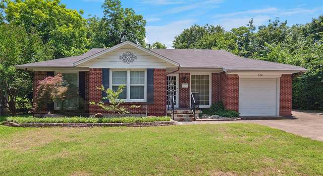 Photo of 924 Old Orchard Rd, Garland, TX 75041