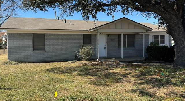 Photo of 1708 S Cravens Rd, Fort Worth, TX 76112
