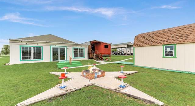 Photo of 1153 Bradeen Dr, Terrell, TX 75161