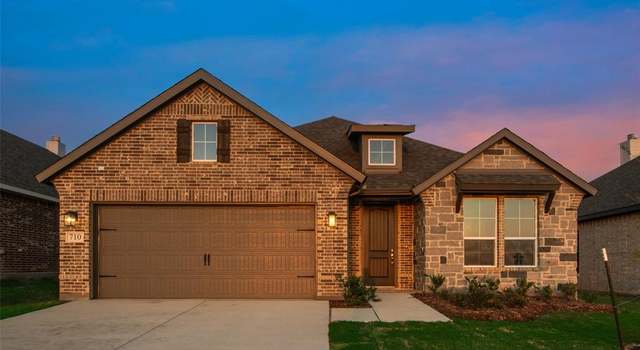 Photo of 710 Juneau St, Gainesville, TX 76240