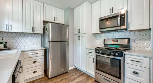 Photo of 2631 Greenhurst Dr, Farmers Branch, TX 75234
