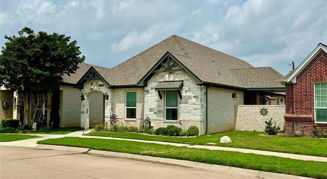 Photo of 3512 Fountain Way, Granbury, TX 76049
