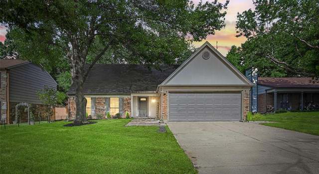 Photo of 4325 Winchester Ct, Grand Prairie, TX 75052