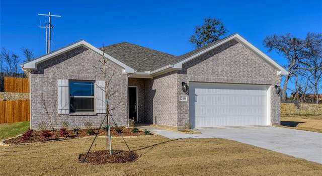 Photo of 210 S Crestside Dr, Blue Ridge, TX 75424