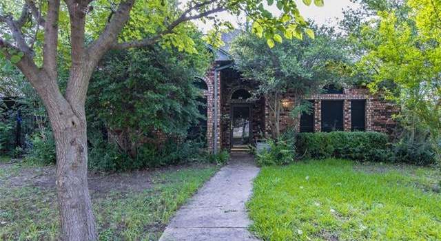 Photo of 2059 Camelot Dr, Lewisville, TX 75067