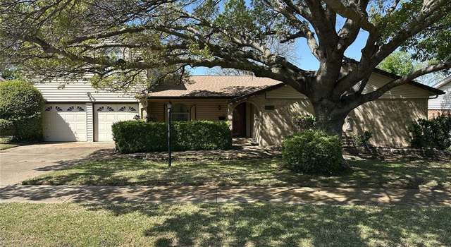 Photo of 1420 Linwood Ln, Edgecliff Village, TX 76134