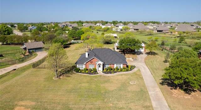 Photo of 2032 Gentle Springs Dr, Joshua, TX 76058