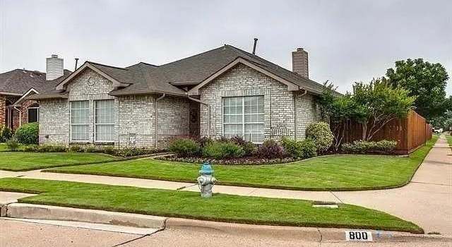 Photo of 800 Stone Trail Dr, Flower Mound, TX 75028