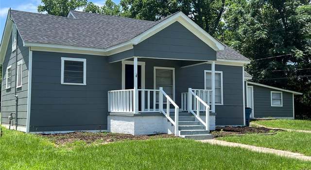 Photo of 911 N Walnut St, Winnsboro, TX 75494