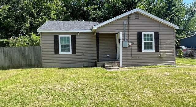 Photo of 207 Whitworth St, Sulphur Springs, TX 75482