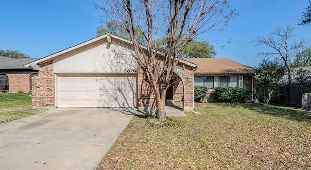 Photo of 3804 Sugar Ridge Rd, Fort Worth, TX 76133