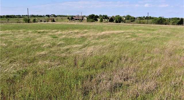 Photo of 1050 JC Maples Rd, Gunter, TX 75058