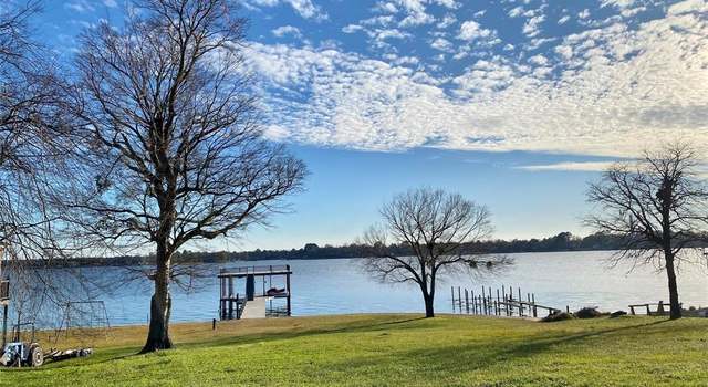 Photo of 16011 Saint Paul Dr, Caney City, TX 75148