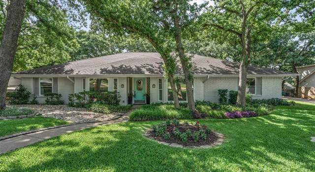 Photo of 1917 Cliffbrook Ct, Fort Worth, TX 76112