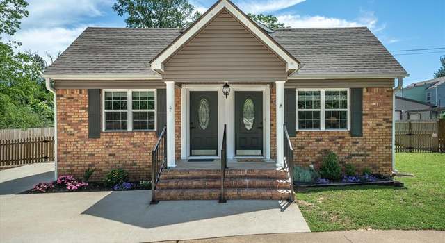 Photo of 809 S Prairieville St, Athens, TX 75751