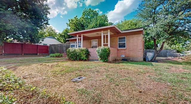 Photo of 301 W Vilbig St, Irving, TX 75060