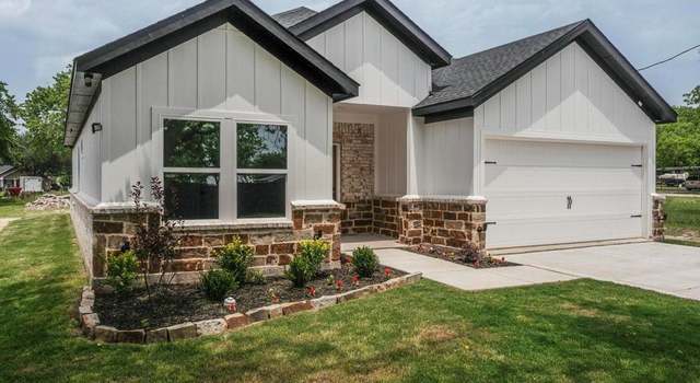 Photo of 704 Witt, Wolfe City, TX 75496