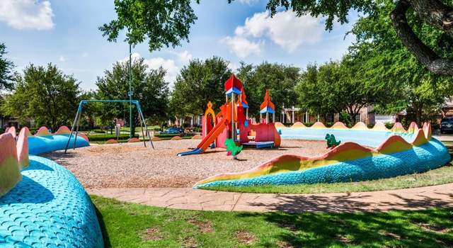 Photo of 725 Royal Minister Blvd, Lewisville, TX 75056