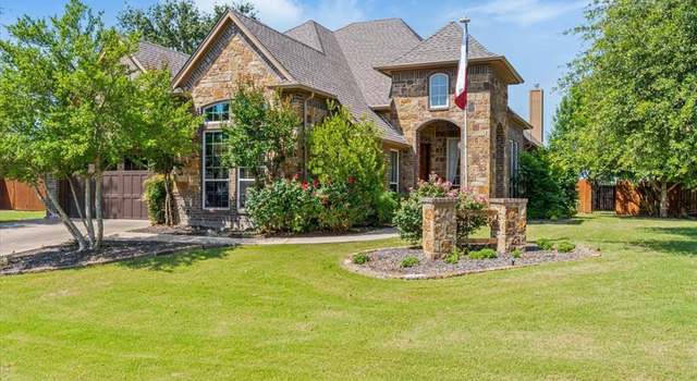 Photo of 2937 Willow Ridge Cir, Granbury, TX 76049