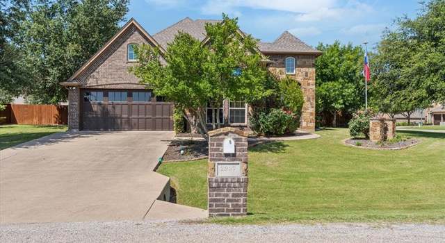 Photo of 2937 Willow Ridge Cir, Granbury, TX 76049