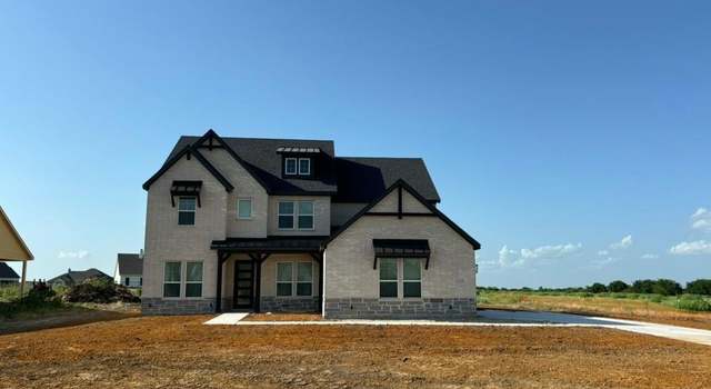 Photo of 12104 Crystal Dr, Krum, TX 76249