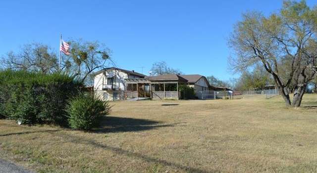 Photo of 3716 County Road 920, Crowley, TX 76036