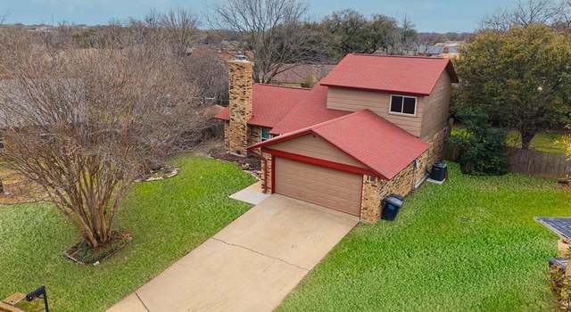 Photo of 7008 Natchez Ct, Fort Worth, TX 76133