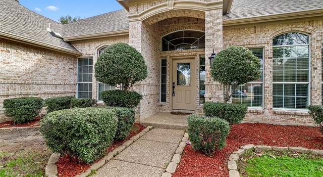 Photo of 2818 Hollypoint Ct, Arlington, TX 76015