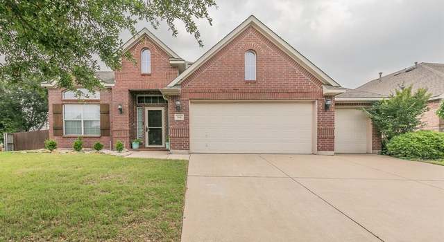 Photo of 941 Sequoia Way, Saginaw, TX 76131