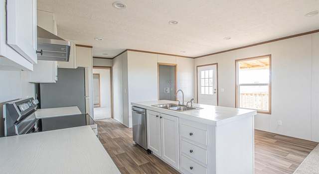 Photo of 224 Huddleston Rd, Sunset, TX 76720