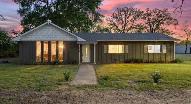 Photo of 2338 N Tool Dr, Seven Points, TX 75143