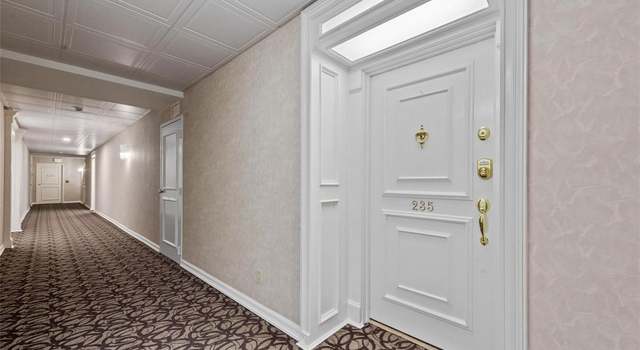 Photo of 5200 Keller Springs Rd #235, Dallas, TX 75248