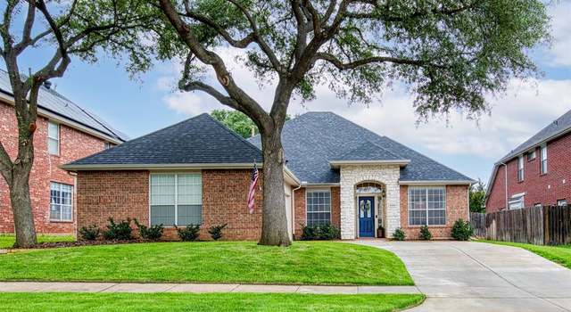 Photo of 400 Patricia Ln, Highland Village, TX 75077