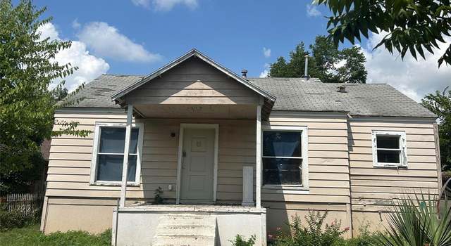 Photo of 703 N Ravinia Dr, Dallas, TX 75211