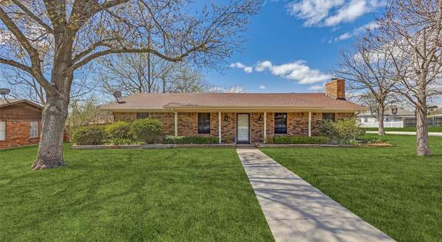 Photo of 1200 S Church St, Decatur, TX 76234
