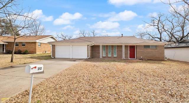 Photo of 212 Belmont St, Hurst, TX 76053