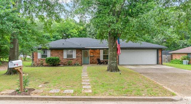 Photo of 1004 Bunny Rabbit Rd, Athens, TX 75751