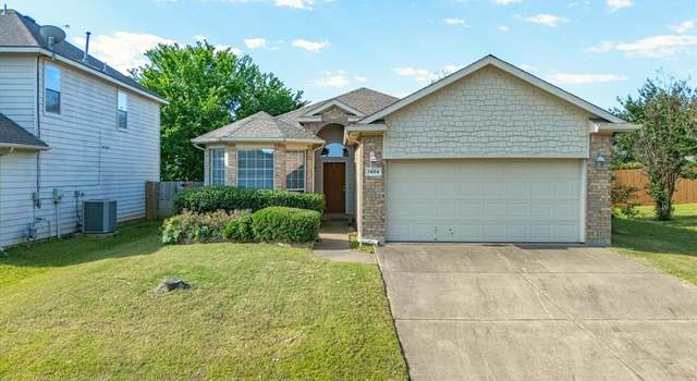 Photo of 7404 Sunray Dr, Fort Worth, TX 76120